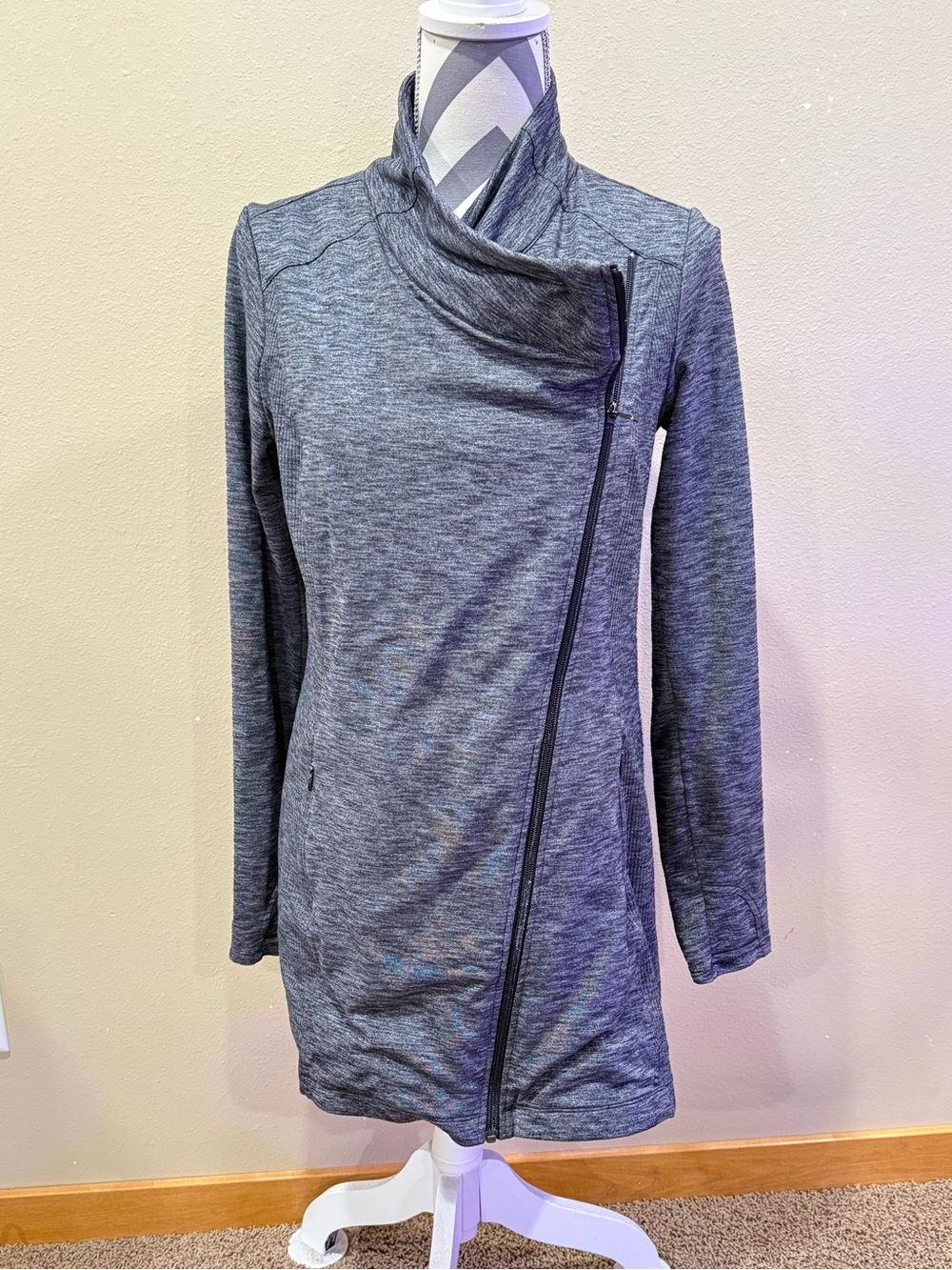 Athleta Heather Gray Asymmetrical Zip Jacket